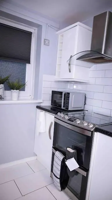 Two Bedroom Apartment Unit London