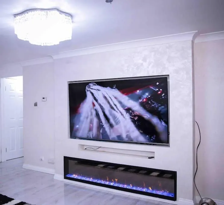 Two Bedroom Apartment Unit London